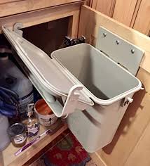 Dec 02, 2020 · if your bin gets wet and smelly, add more browns and cut back on the greens for a while, then give it a turn. Best Kitchen Compost Bin Reviews Complete Buyer S Guide