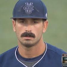 The Stache (@ItsAStacheThing)