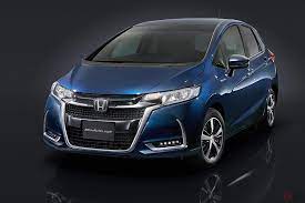 ホンダは フィット をベースとしたコンプリートカー フィット モデューロ スタイル を公式ページで先行公開しました デザインの上質さに磨きをかけた新しく個性のあるデザインを表現しています モデューロ ホンダ フィット