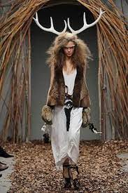 44 Fashion Winter Forest Inspired Ideas Ruhak Borruha Anyagmanipulacio