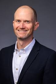 Andrew Patton's Instagram, Twitter & Facebook