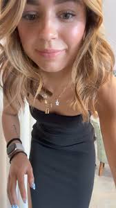 I think we found THE black dress for all you summer events🙌🤩 It looks  amazing