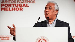 He spent 14 professional seasons with benfica , playing 449 official games and scoring 72 goals. Antonio Costa Reeleito Secretario Geral Com 94 Dos Votos Dnoticias Pt