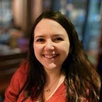 Michelle Hassett's Instagram, Twitter & Facebook