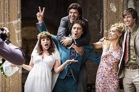 Il film racconta la storia di quattro amici, interpretati da pierfrancesco favino, micaela ramazzotti, kim rossi stuart e claudio santamaria, nell'arco di 40 anni, dagli anni ottanta a oggi. Gli Anni Piu Belli Oratorio Di Albino