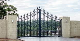 Lernen sie die übersetzung für 'gate' in leos englisch ⇔ deutsch wörterbuch. Everything You Need To Know About Iron Gate Installation