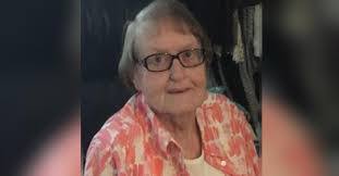 Glenda Dale's Instagram, Twitter & Facebook