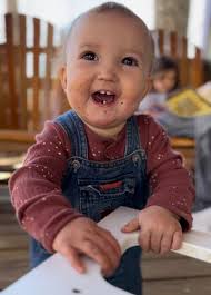 Braelyn said with all this beautiful weather she might just start walking!  🌸