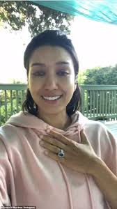 Matthew Morrison's wife Renee reveals that she suffered a miscarriage and  turned to meditation