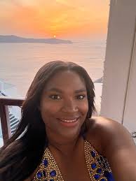 Greece travel experiences with broken plates