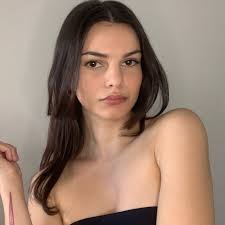 Ely (@elyssa.johnson) • Instagram photos and videos