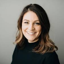 Patricia Vogelsang's Instagram, Twitter & Facebook