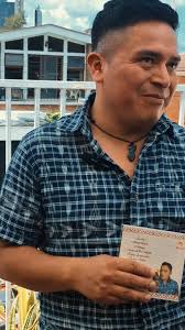 ✨ El talento guatemalteco brilló con fuerza ✨ , El cantautor y compositor  de origen maya q’eqchi’ Edgar Caal compartió en una convivencia muy  especial con los medios de comunicación, presentando su ...