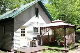 Looking for 1 bedroom apartments in ontario offers a variety of choices and price points. Rustic Cabin Rentals In Ontario Canada Glamping Getaways