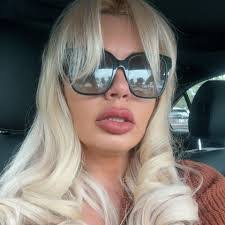 Monica Stclair's Instagram, Twitter & Facebook