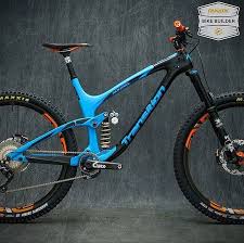 Bild Konnte Enthalten Fahrrad Und Text Downhill Bike Mountain Biking Bike