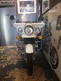 Photography By Liam Mcgarry Published On 17 09 2018 Photo Of An Old Police Bike I Took In A Cafe Based On Form The Lights Are Circul Lights Custom Bikes Cafe
