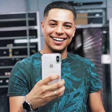 Eduin helps students to apply and study in australia. 47 3 Mil Me Gusta 485 Comentarios Grupo Firme Grupofirme En Instagram Quien Conectado Esta Noche Grup Cute Mexican Boys Cute Celebrities Gorgeous Men