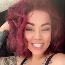 Hello. :) Can someone tell me which hair color is this? :) And how can I  get it at home? :) This is me but I think it happened in saloon  accidentally...