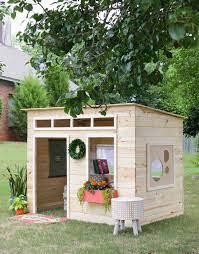22 idees d aires de jeux exterieures diy pour enfants cabane diy cabane jardin et jardin pour enfants