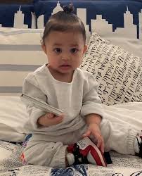 Bella Kylie Jenner Baby Travis Scott Kylie Jenner Kardashian Kids