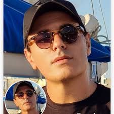 Avivit Edri's Instagram, Twitter & Facebook