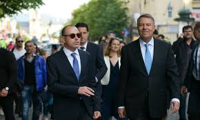 „ambasadorul româniei în sua, george cristian maior, a avut, miercuri, 25 iulie 2018, o întrevedere cu secretarul energiei al statelor unite, rick perry. Vladimir TismÄneanu AmeninÈÄ CÄ RenunÈÄ La CetÄÈenia RomanÄ DacÄ Andrei Muraru Devine Ambasador In Sua Q Magazine