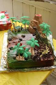 Pin Von Michaela Reisner Auf Dinosaurier Torte Dinosaurier Geburtstag Geburtstagstorte Dino Kuchen
