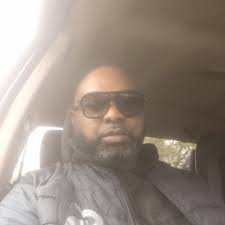 BREAKING: There's a strong possibility that Anthony Davis will RETURN to  the LAKERS for the playoffs, as he and the Dallas Mavericks are expected to  agree to a contract buyout as part