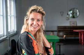 Luyten heeft al een zoon uit haar relatie met frank raes. Cath Luyten 43 In Verwachting Van Tweede Kindje Altijd Leuker Om Het Met Iedereen Te Delen Showbizz Hln Be