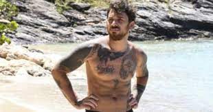 Andrea cerioli a cuore aperto: Isola Dei Famosi Il Caso Della Pancetta Di Andrea Cerioli Uomo De Panza Uomo De Sostanza Basta Con Questo Addominale Scolpito Il Fatto Quotidiano
