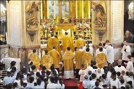 Find the perfect saint nicolas du chardonnet stock photos and editorial news pictures from getty images. Photos Les 40 Ans De Saint Nicolas Du Chardonnet Paris Riposte Catholique