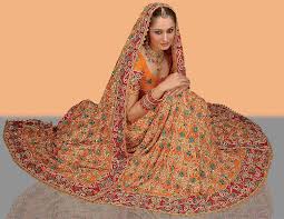 Hence families organize functions with friends and latest bridal lehengas and gowns collection. Pakistani Wedding Dresses And Wedding Gowns Wedding Dresses Guide