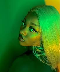 Niya Williams's Instagram, Twitter & Facebook