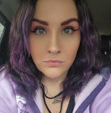 Hairstylists with wheelchair accessible salons near Olyphant?