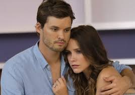 Baby Bump Takes One Tree Hill S Brooke And Julian In A Different Direction Says Director Austin Nichols Tvline