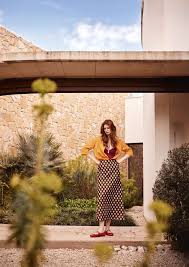 Sophie rain sexy nackt thrilled she is back! So lovely and