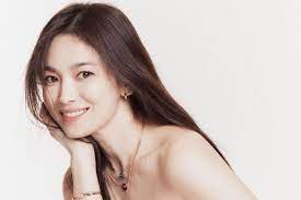 While getting her arts degree at sejong university (did not finish degree). Song Hye Kyo To Make Tv Return With New Drama By Screenwriter Of Descendants Of The Sun Entertainment News Top Stories The Straits Times