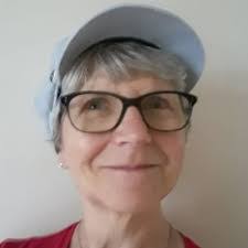 Liza Cooke's Instagram, Twitter & Facebook