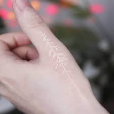 While your tattoo will look completely healed in 3 weeks, the body and skin below the surface will continue to heal for up to 4 months. White Ink Tattoos 6 Pros And 4 Cons Saved Tattoo