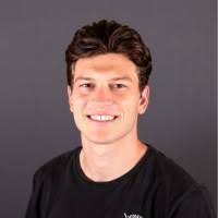 100+ profilů „Hohl“