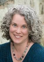 Jen Perry's Instagram, Twitter & Facebook