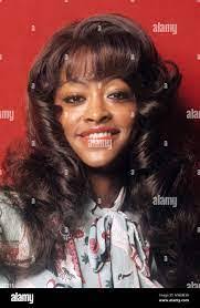 Valerie Pinkney's Instagram, Twitter & Facebook