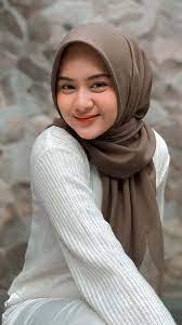 Gambar kartun wanita berhijab syari dari. 15 Beautiful Girl Hijab Wallpapers Hd 4k For Android And Iphone Cewek Cantik Berhijab Galeri Gkb