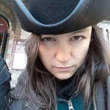 Toni Kellam's Instagram, Twitter & Facebook