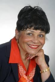 Cheryl Combs's Instagram, Twitter & Facebook