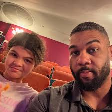 At least my passion for theatre gene got passed down to one of the twins.  We thoroughly enjoyed @meangirlsmusical, I highly recommend it! #meangirls  #musical #theatrekid #washingtondc #wednesdayswewearpink #dancedad