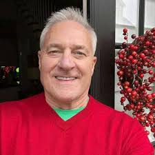 Looking fine "Mr Russell"... 💪