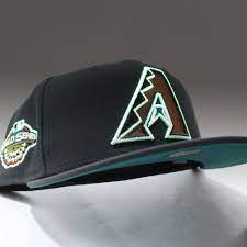 Ecapcity On Instagram Online Drop 03 25 6pm Est Restock Arizonadiamondbacks 2001 World Series 59fifty In 2021 2001 World Series New Era 59fifty Fitted Hats