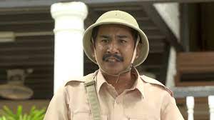 Latifah yang keliru, menganggap joseph adalah bekas tunangannya, yusuf. Aku Posmen Kau Latifah Dia Joseph Youtube